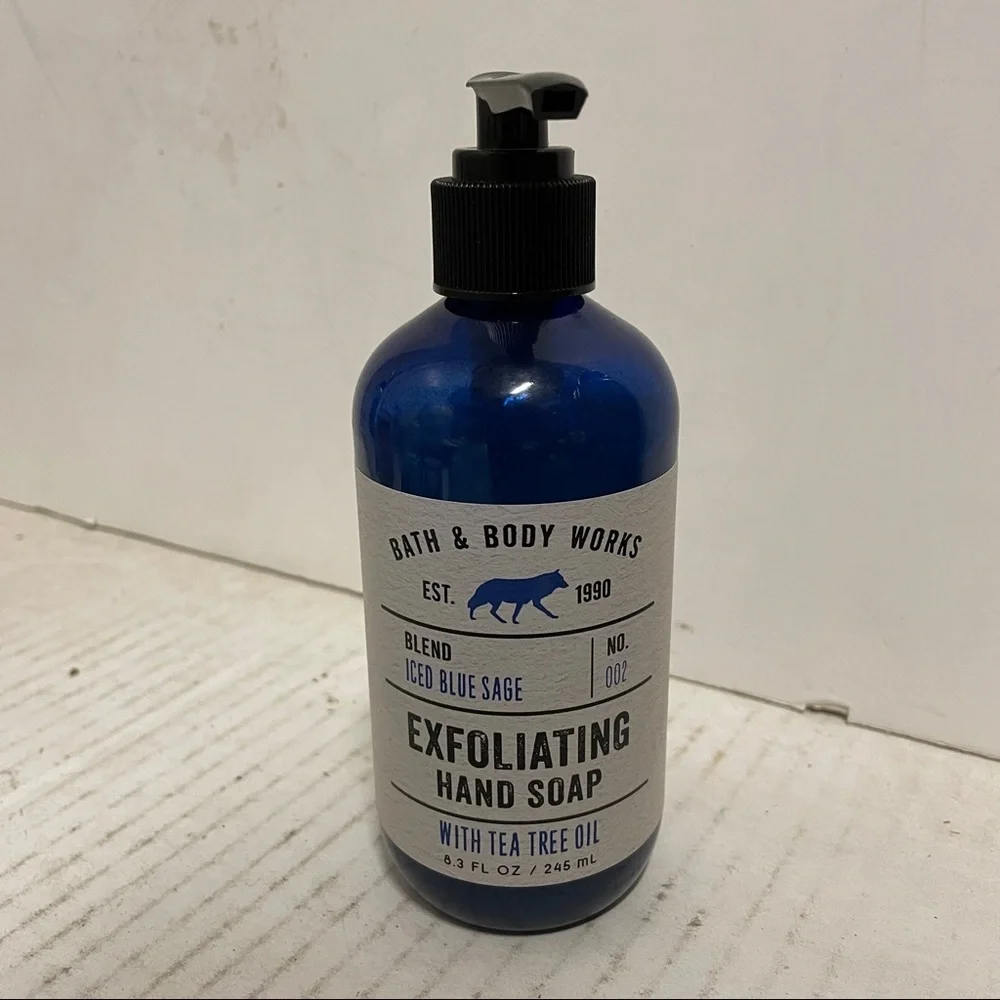 Bath Body Works Iced Blue Sage Hand Soap Tea Tree